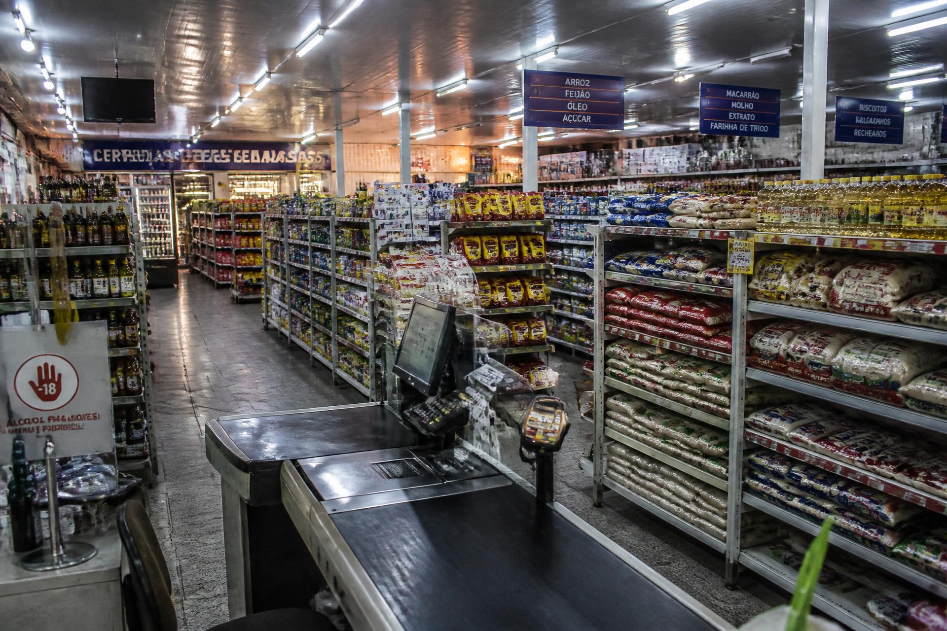 Interior de supermercado montado pela Forte Instalações